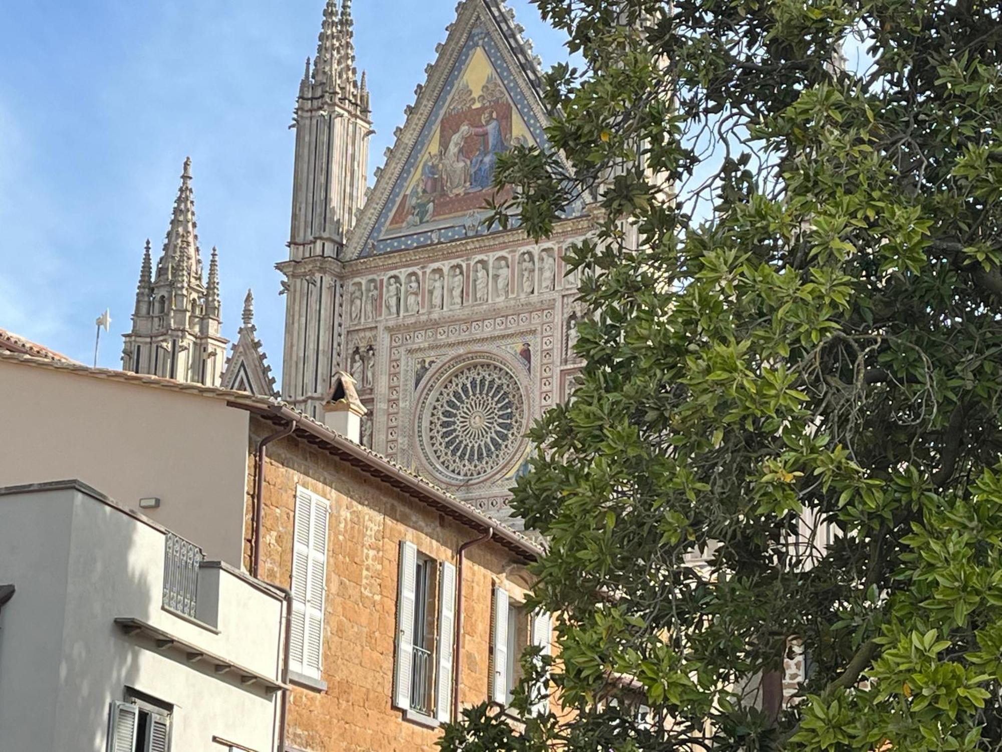 Home In Orvieto - Via Dei Dolci Luaran gambar